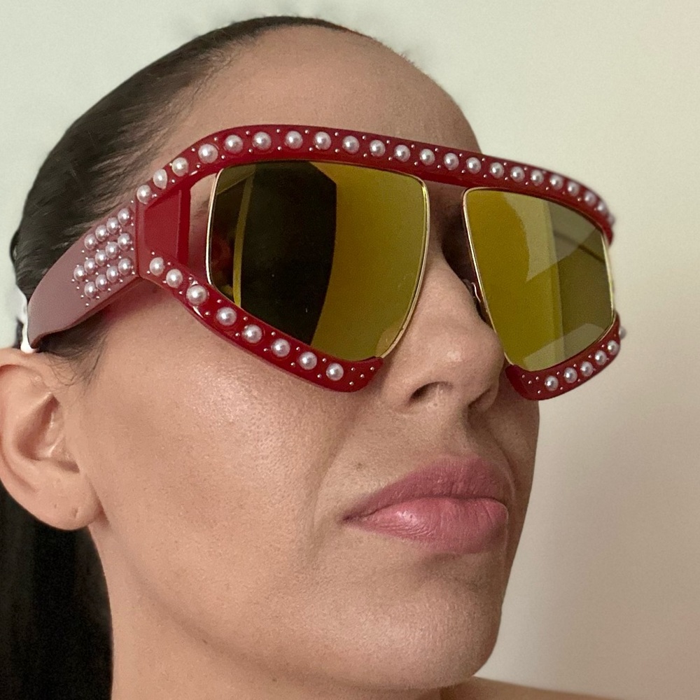 Red Pearl Sunglasses